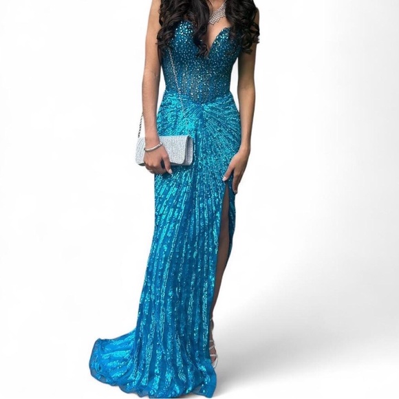 PRIMIAVER COUTURE - Picture 1 of 3